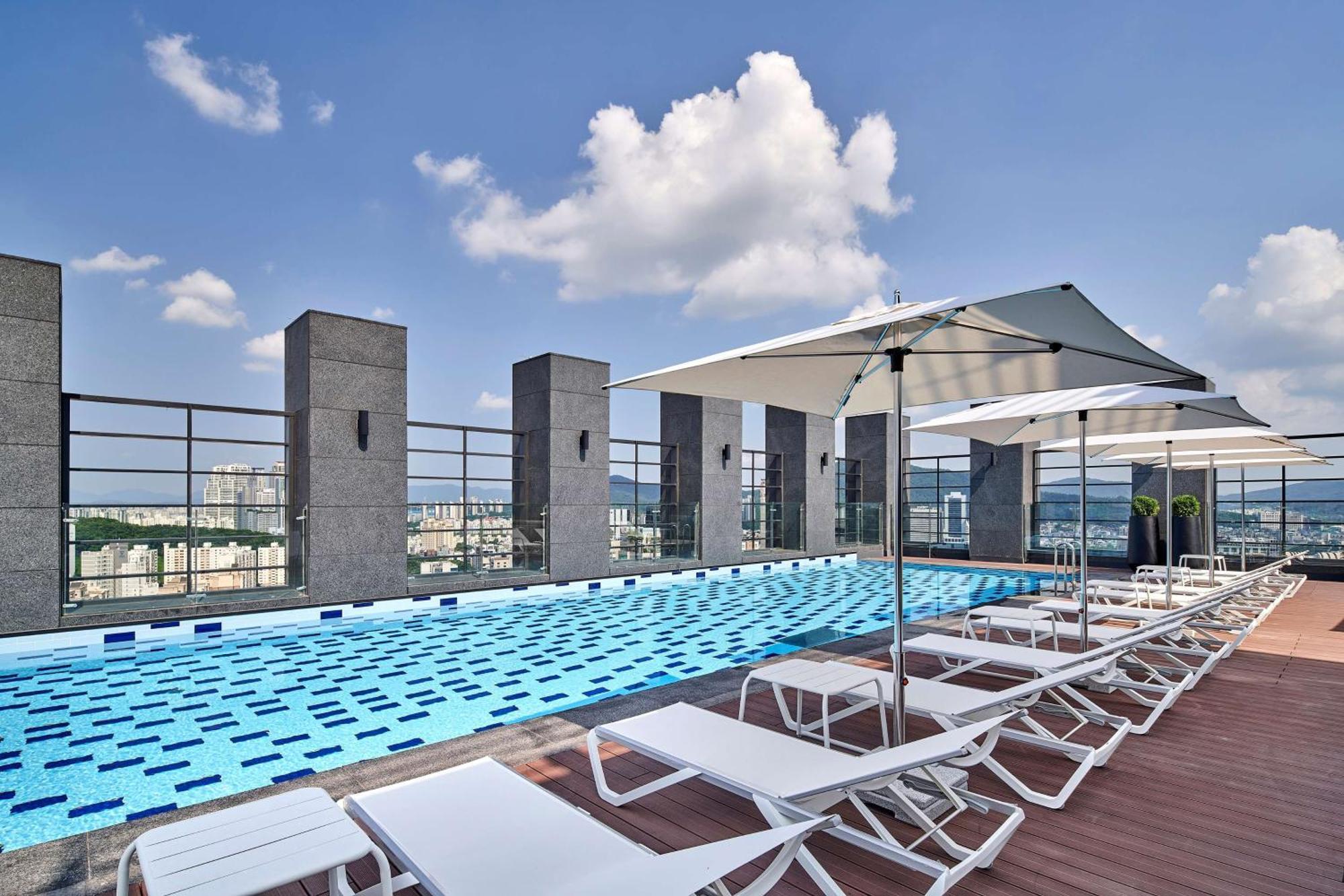 Hilton Garden Inn Seoul Gangnam Exteriér fotografie